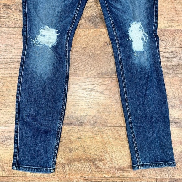 7 For All Mankind Maternity Skinny Jeans - Picture 9 of 11